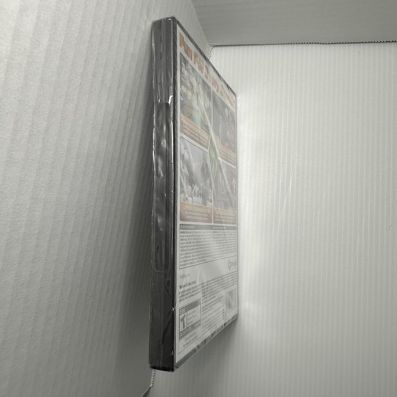 The Sims 3 Seasons - PC GAME NEW/ SEALED EA Sports Video Game - Picture 4 of 5